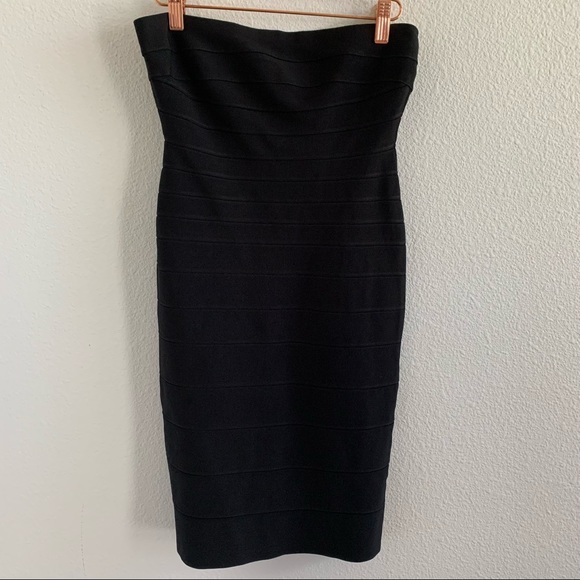 Herve Leger Fitted Strapless Dress Back Detail
